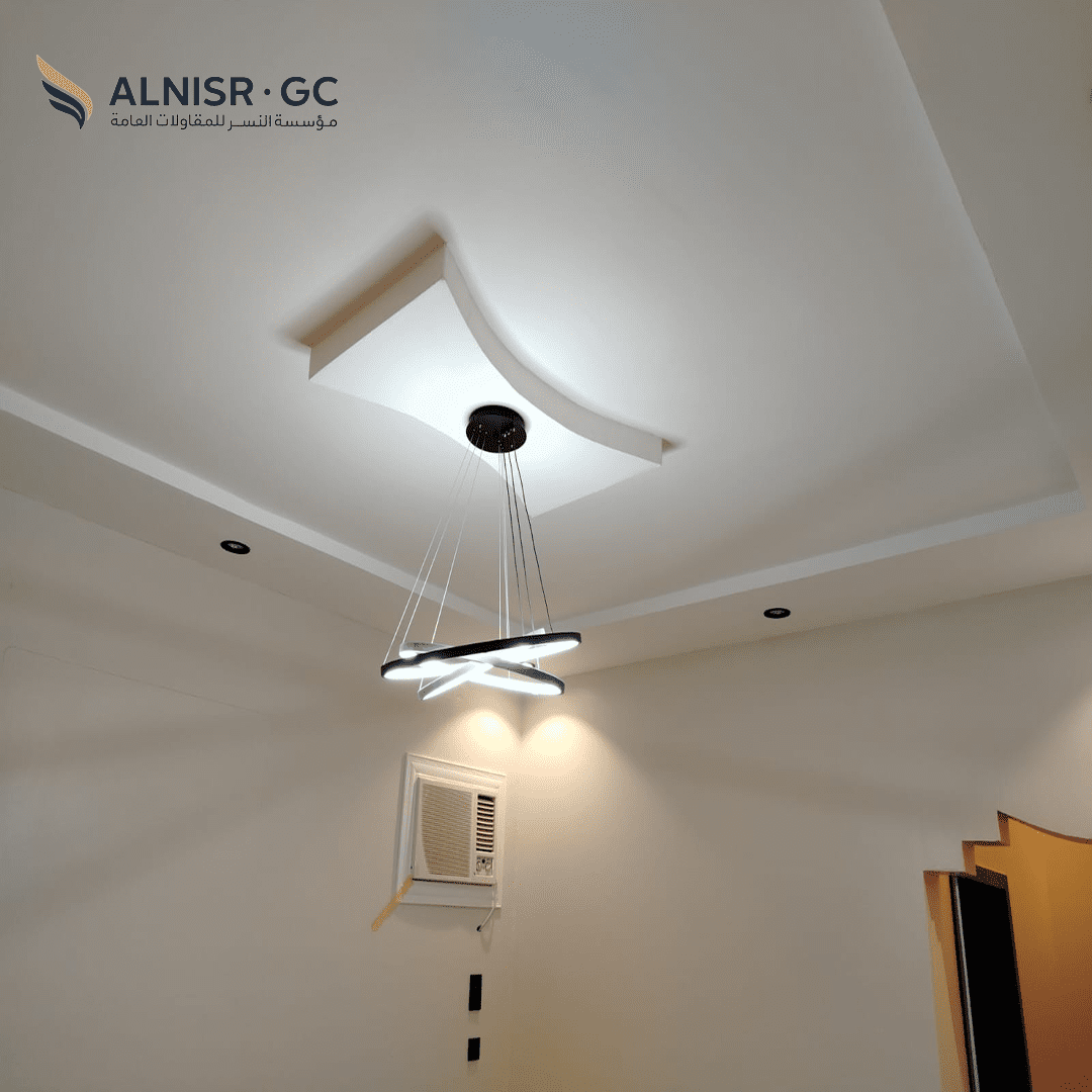 تمديدات كهربائية آمنة لمنزل جديد في خميس مشيط